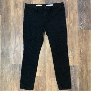 Pilcro and the Letterpress Serif Skinny Pants